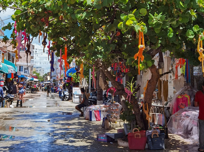 Isla Mujeres downtown